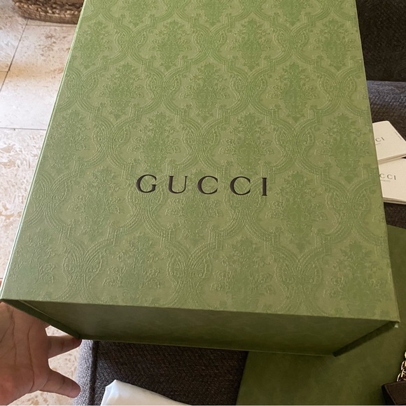 Gucci Ophidia Shoulder Bag - Picture 9 of 16